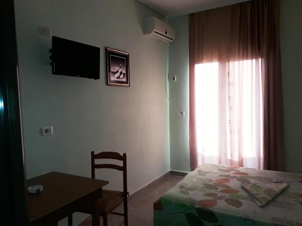 Tani'S Guesthouse คซามิล ภายนอก รูปภาพ